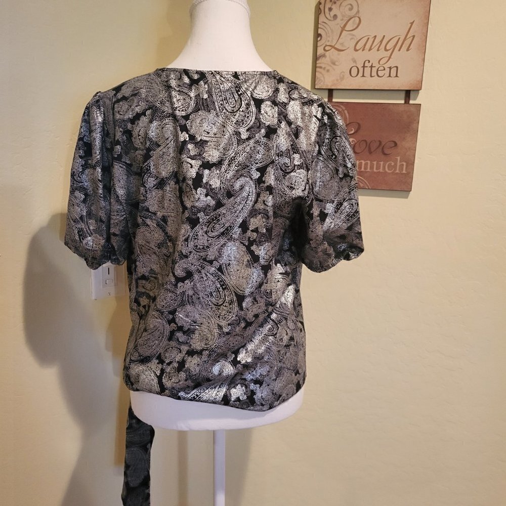 Michael Kors Women's Foil Paisley Wrap Top Black and Metallic NWT - Sz: M & L - Picture 8 of 11